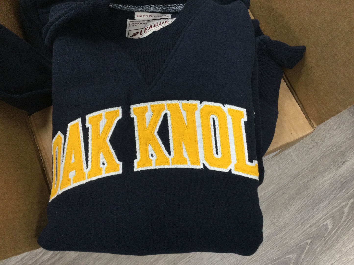 League crew with gold Oak Knoll