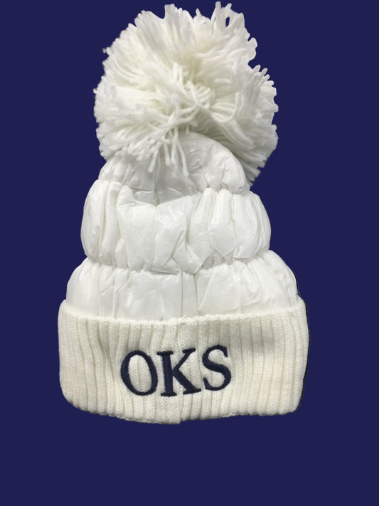 Pom hat white